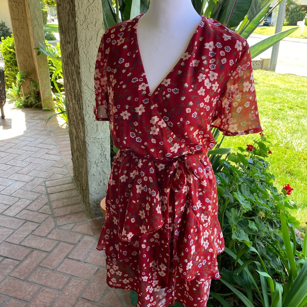 Red Chiffon Short Sleeve Blouse